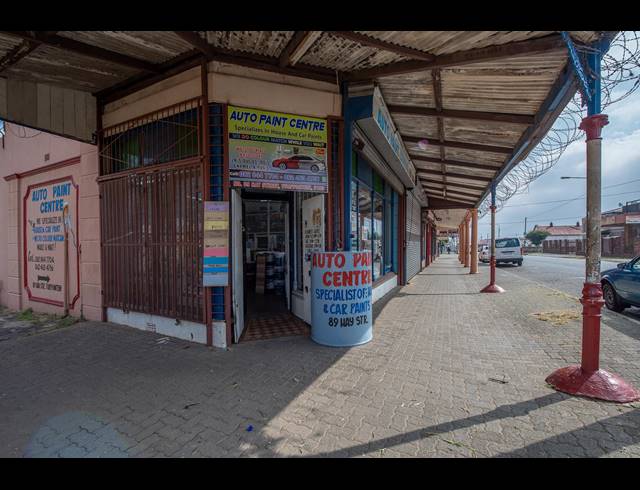 466M² BUSINESS FOR SALE IN TURFFONTEIN